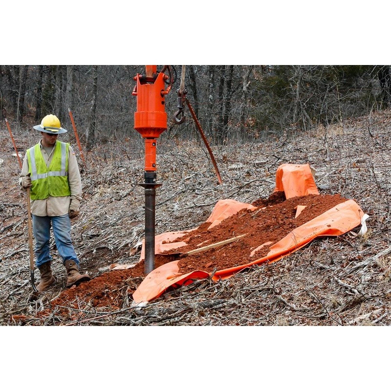 Lewis Manufacturing Rowdy's Dirtball Jobsite Debris Tarp W/V-Notch - RDB-7X7-22V