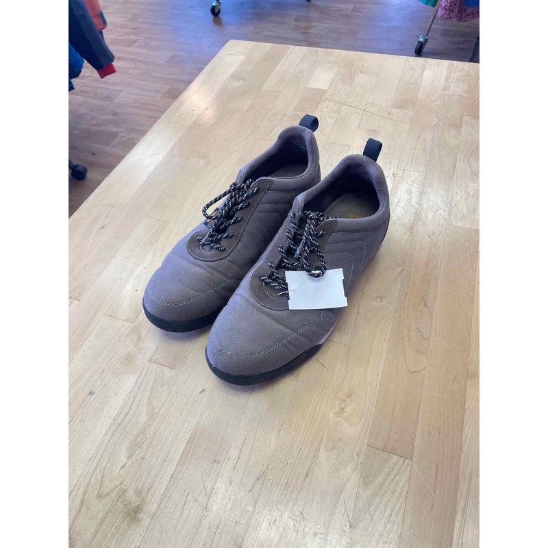 10 Teva Men's Shoes