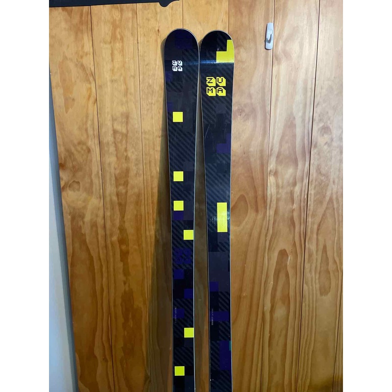 Zuma 161cm Downhill Skis