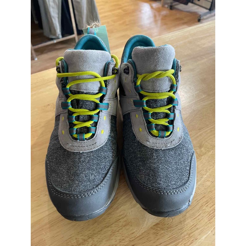 Women's Shoe Size 7.5 Duluth Trading Grey Hiking Shoes