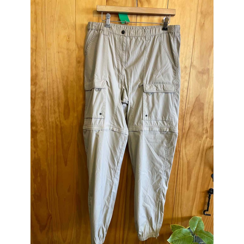 Size 33 Galyan's Men's Pants