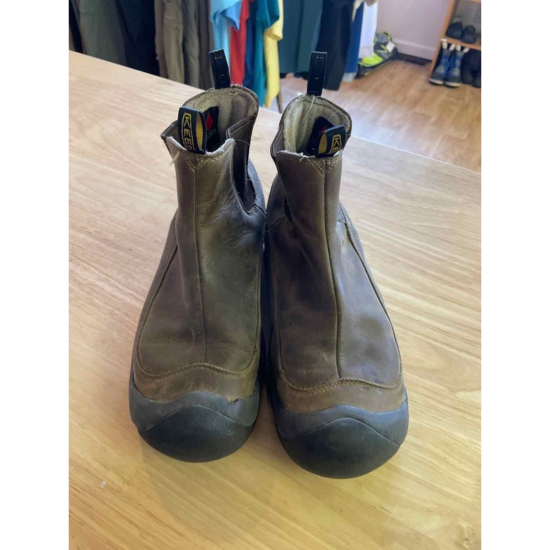 10 Keen Men's Boots