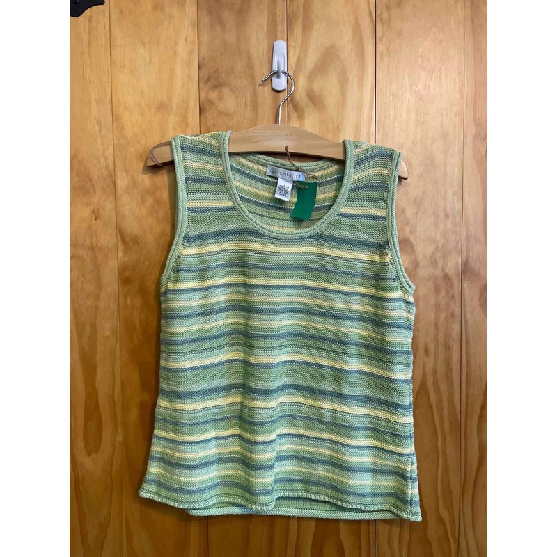 Size Large Pursuits, ltd Green Women's Tank Top
