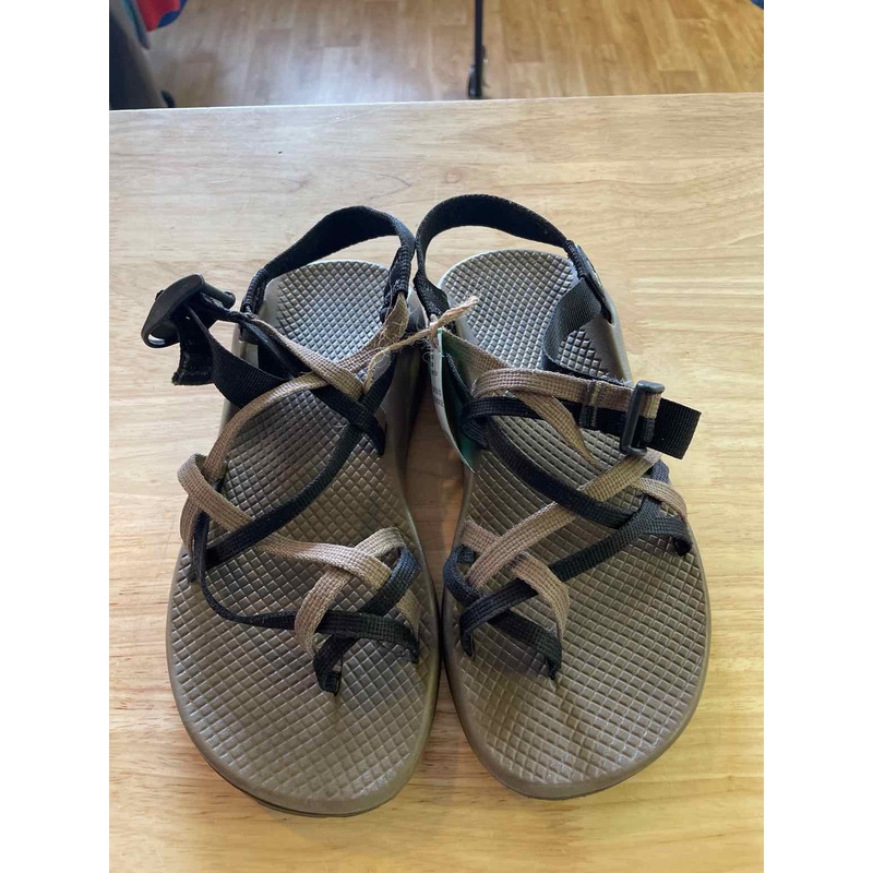 Women's Shoe Size 8 Chaco Brown Sandals