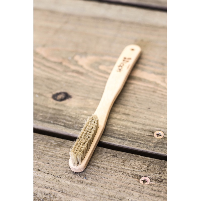 Lapis - Wooden Brush