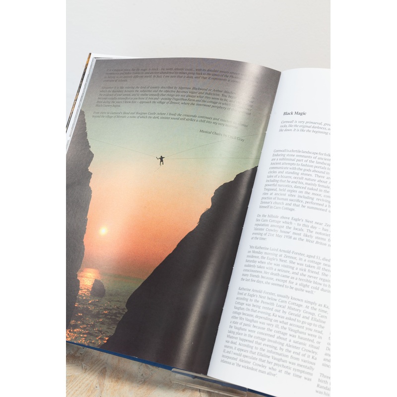 Grant Farquhar - The Blue Cliff: Climbing tales from the margin between land and sea