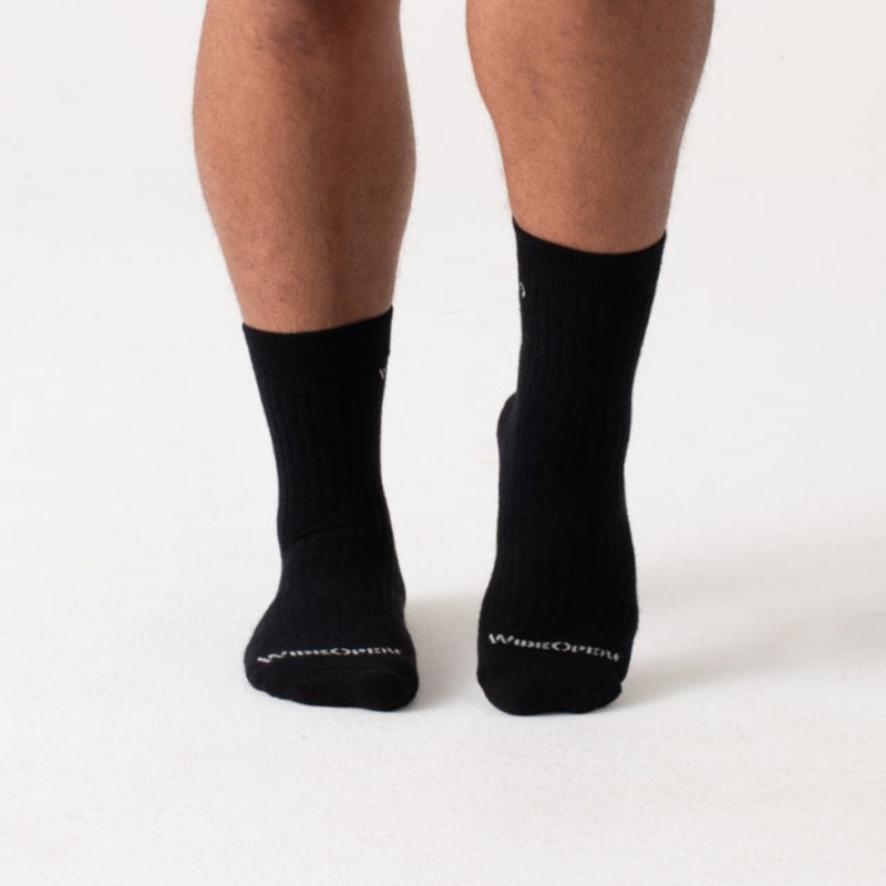 Mens Solid Cushioned Micro Crew Socks